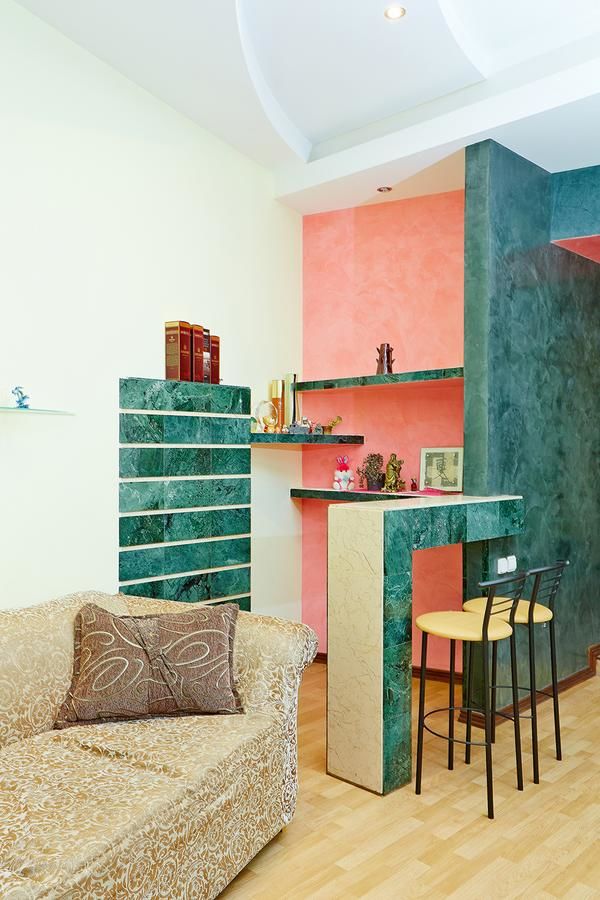 Апартаменты Apartment Deribasovskaya with jacuzzi Одесса-4