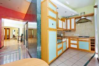 Апартаменты Apartment Deribasovskaya with jacuzzi Одесса Улучшенные апартаменты-11