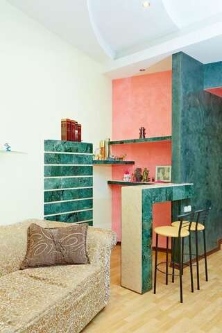 Апартаменты Apartment Deribasovskaya with jacuzzi Одесса Улучшенные апартаменты-42