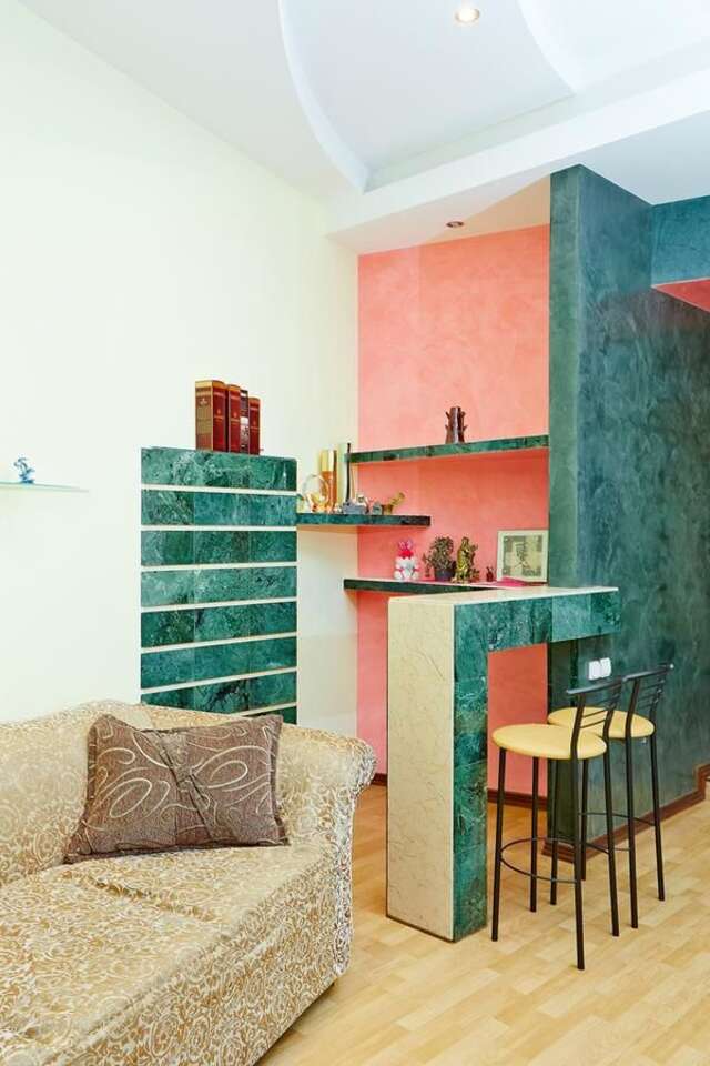 Апартаменты Apartment Deribasovskaya with jacuzzi Одесса-3