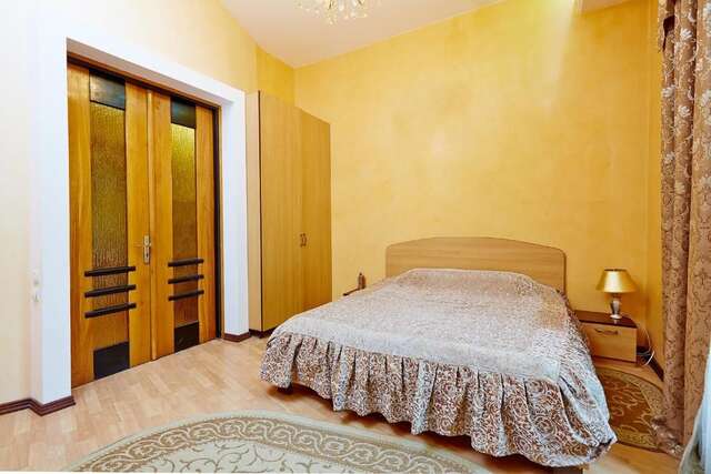 Апартаменты Apartment Deribasovskaya with jacuzzi Одесса-28