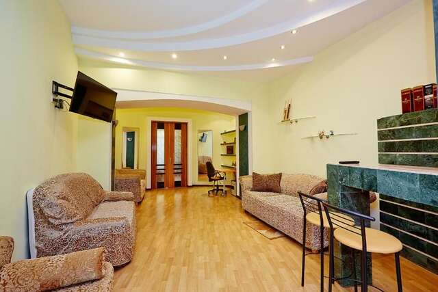 Апартаменты Apartment Deribasovskaya with jacuzzi Одесса-37
